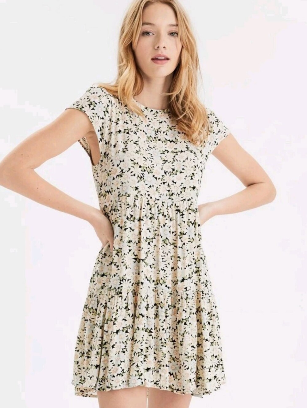 American Eagle Swing Babydoll Floral Dress Size XL Garden Fairy Cream Daisy